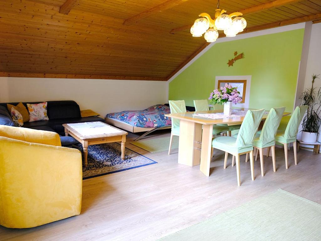 Haus Kremser バド クラインキルヒハイム エクステリア 写真